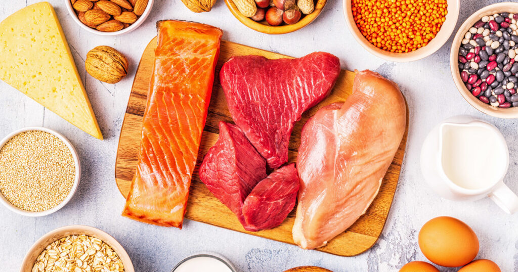 How much protein is too much?  6 signs, according to nutritionists